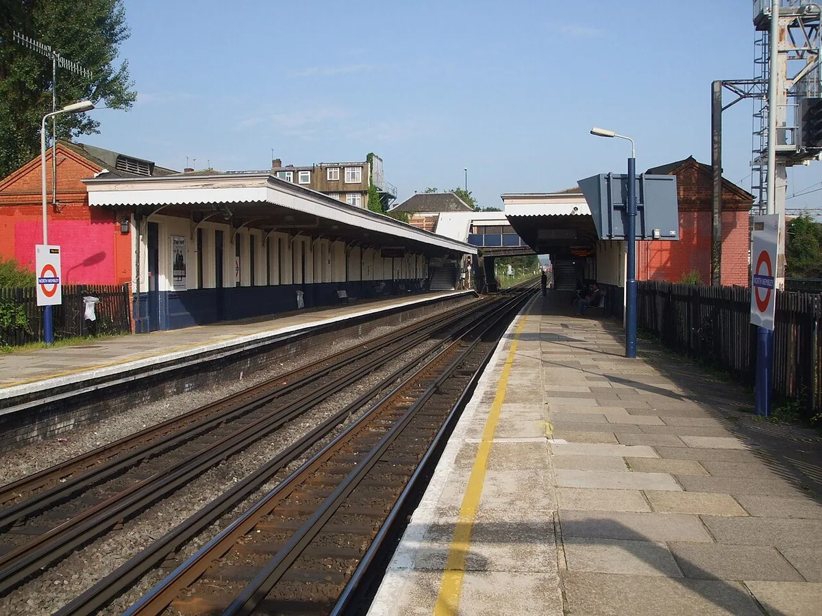 North Wembley station looking north. West Coast Main Line visible on the right.