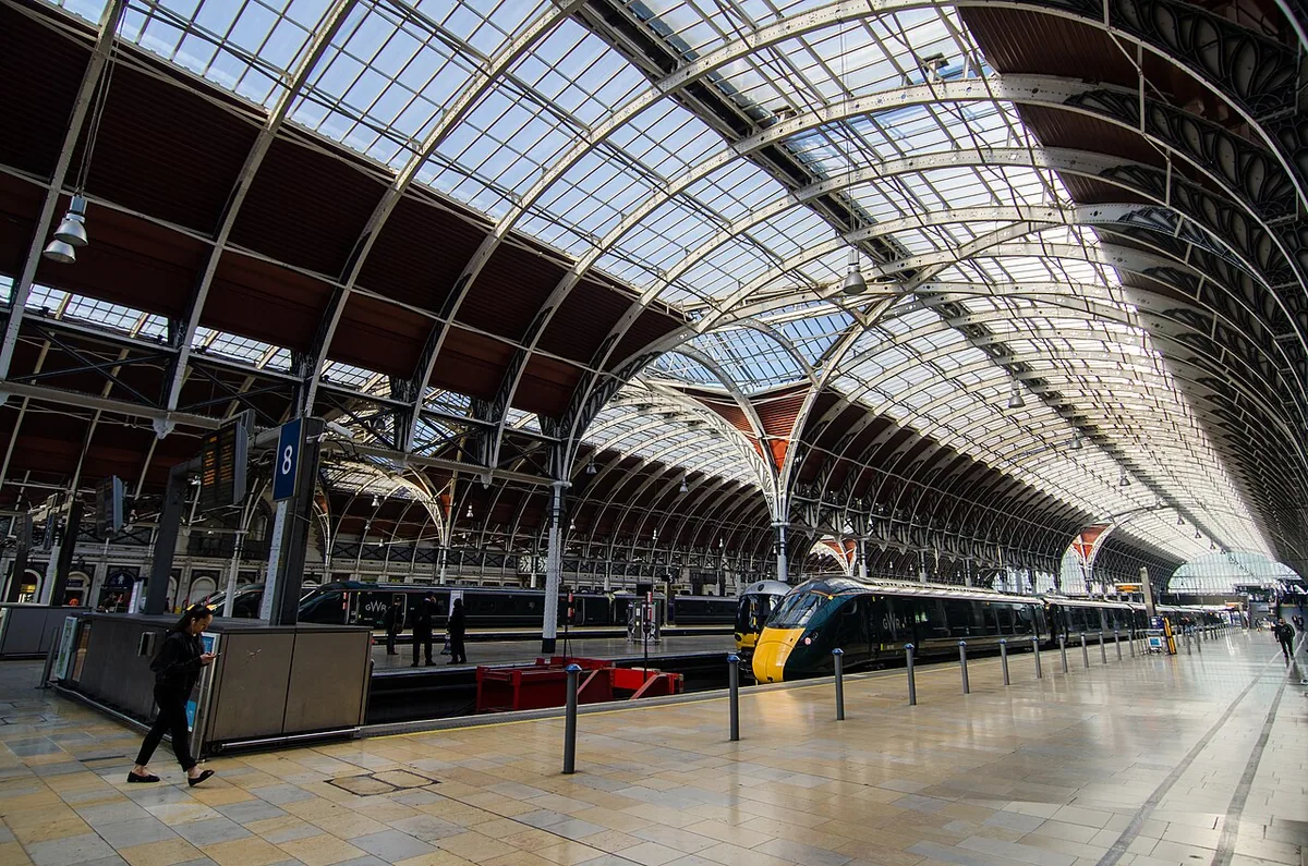 London Paddington terminal station