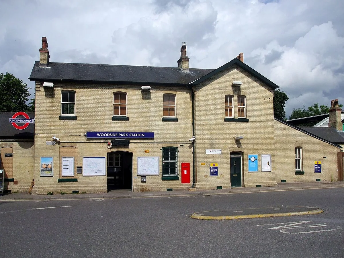 Woodside Park tube station main building